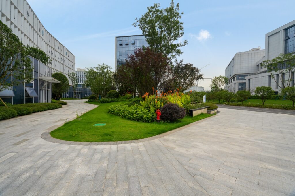 Office Building in Science and Technology Industrial Park